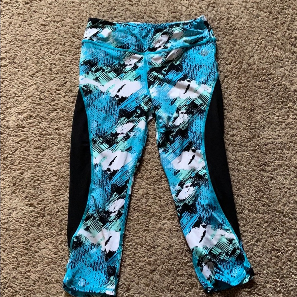 Colorful blue leggings